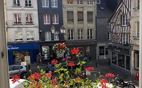 L'Appartement R Postel